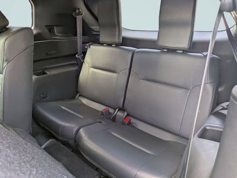 Used 2022 Mitsubishi Outlander SEL image 16