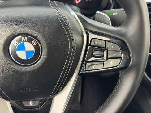 Used 2017 BMW 540i xDrive image 23