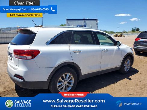 Used 2016 Kia Sorento LX AWD/4WD image 4