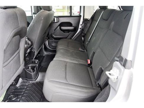 Used 2021 Jeep Wrangler Unlimited Sport w/ Sun And Sound Package AWD/4WD image 12