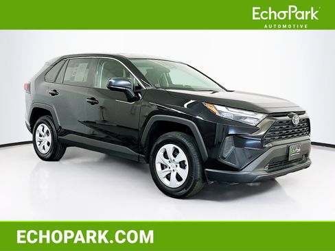 Used 2025 Toyota RAV4 LE image 1