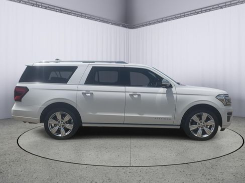 Used 2023 Ford Expedition Max Platinum AWD/4WD image 4