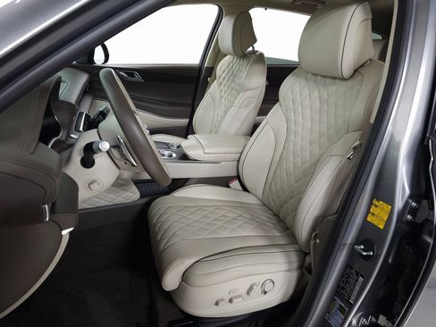 Used 2021 Genesis GV80 3.5T w/ Prestige Package 07 image 19