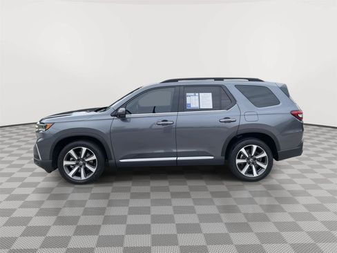 Used 2024 Honda Pilot Elite image 13