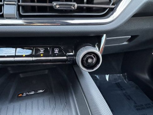 New 2026 Chevrolet Equinox EV RS image 13