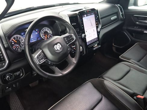 Used 2025 RAM 1500 Laramie AWD/4WD image 24