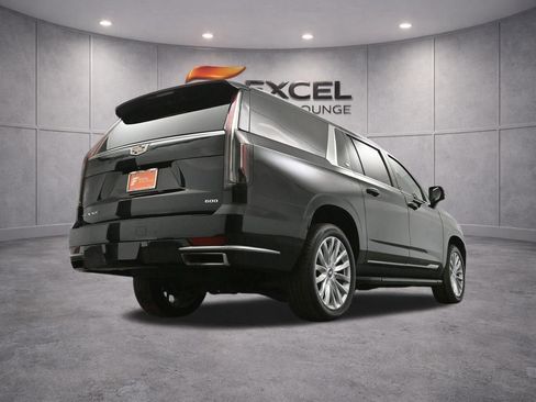 Used 2023 Cadillac Escalade ESV Luxury AWD/4WD image 50