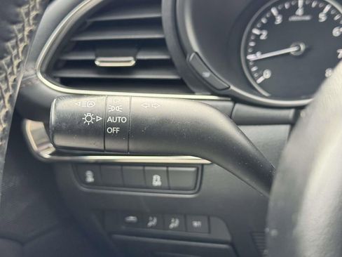 Used 2021 MAZDA MAZDA3 s image 17