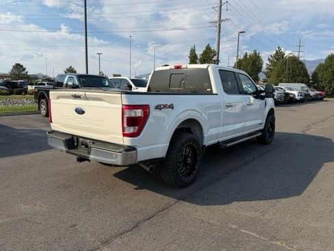 Used 2022 Ford F150 Lariat w/ Equipment Group 502A High AWD/4WD image 11