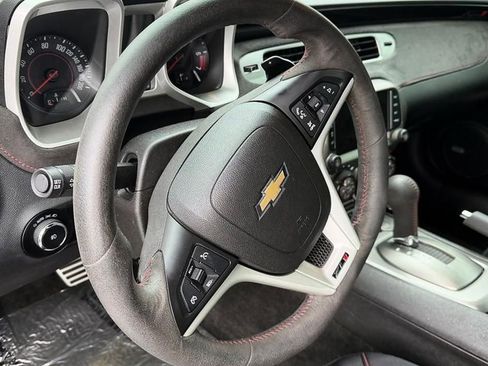 Used 2013 Chevrolet Camaro ZL1 RWD image 15