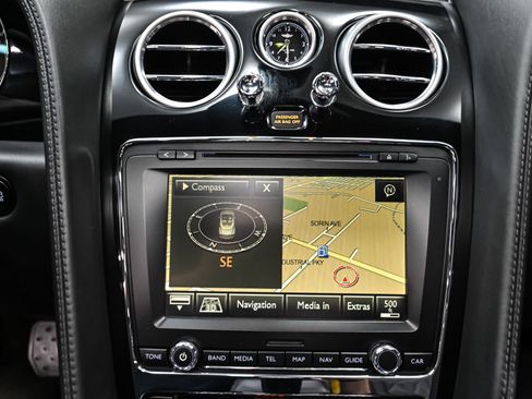 Used 2016 Bentley Continental GT AWD/4WD image 34