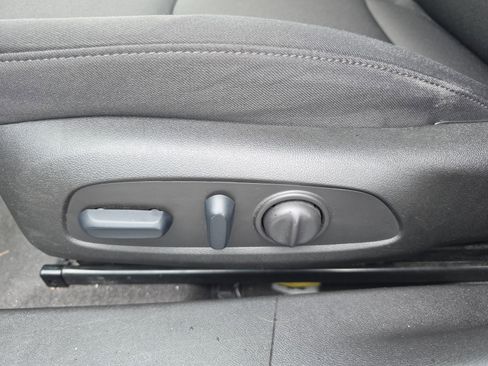 Used 2024 Chevrolet Malibu LT FWD image 10