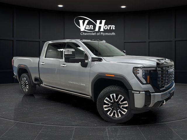 Used 2025 GMC Sierra 3500 Denali Ultimate AWD/4WD image 1