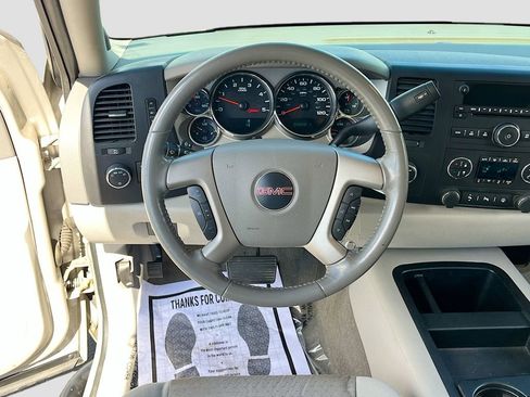 Used 2008 GMC Sierra 3500 SLE w/ Convenience Package AWD/4WD image 19