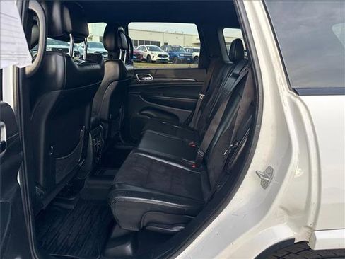 Used 2021 Jeep Grand Cherokee Laredo X image 14