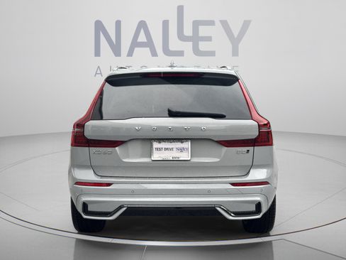 Used 2026 Volvo XC60 B5 Ultra w/ Protection Package Premier AWD/4WD image 3