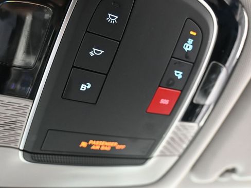 Used 2025 Hyundai Palisade SEL FWD image 27