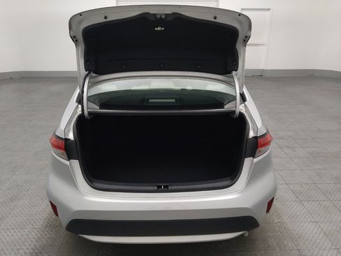 Used 2022 Toyota Corolla LE FWD image 29