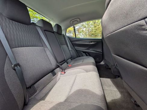 Used 2025 Toyota Camry LE FWD image 29