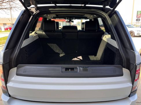 Used 2016 Land Rover Range Rover HSE image 22