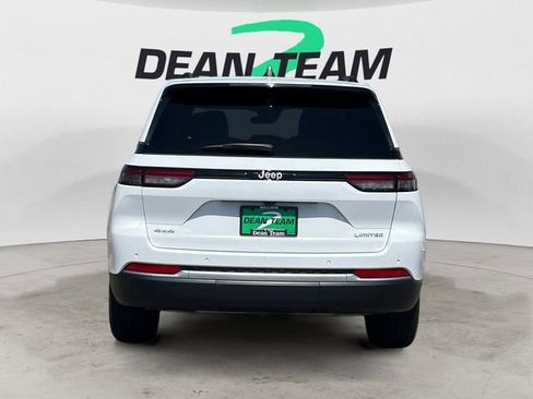 Used 2026 Jeep Grand Cherokee Limited w/ Trailer Tow Package AWD/4WD image 6