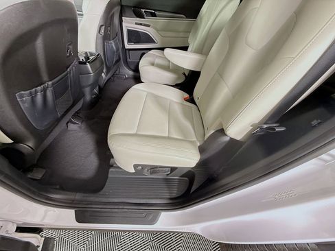 Used 2022 Kia Telluride S image 30