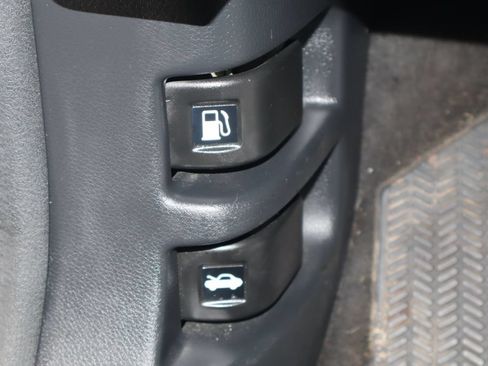 Used 2019 Honda CR-V EX image 42