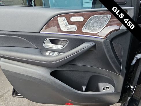 Used 2024 Mercedes-Benz GLS 450 4MATIC image 48