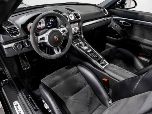 Used 2016 Porsche Boxster GTS RWD image 9