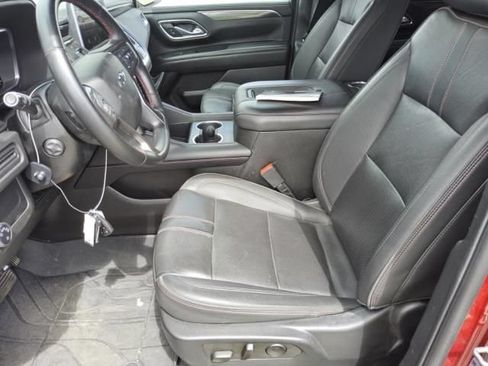 Used 2023 Chevrolet Tahoe RST w/ Luxury Package AWD/4WD image 4