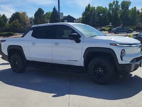 New 2026 Chevrolet Silverado EV LT image 41