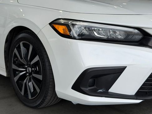 Used 2023 Honda Civic EX image 8