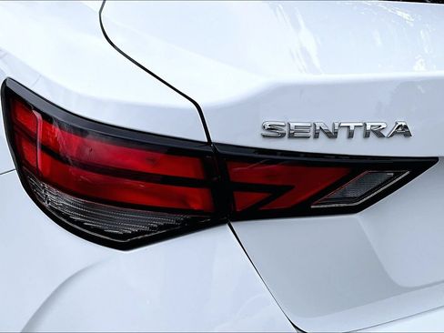 Used 2023 Nissan Sentra SV FWD image 22