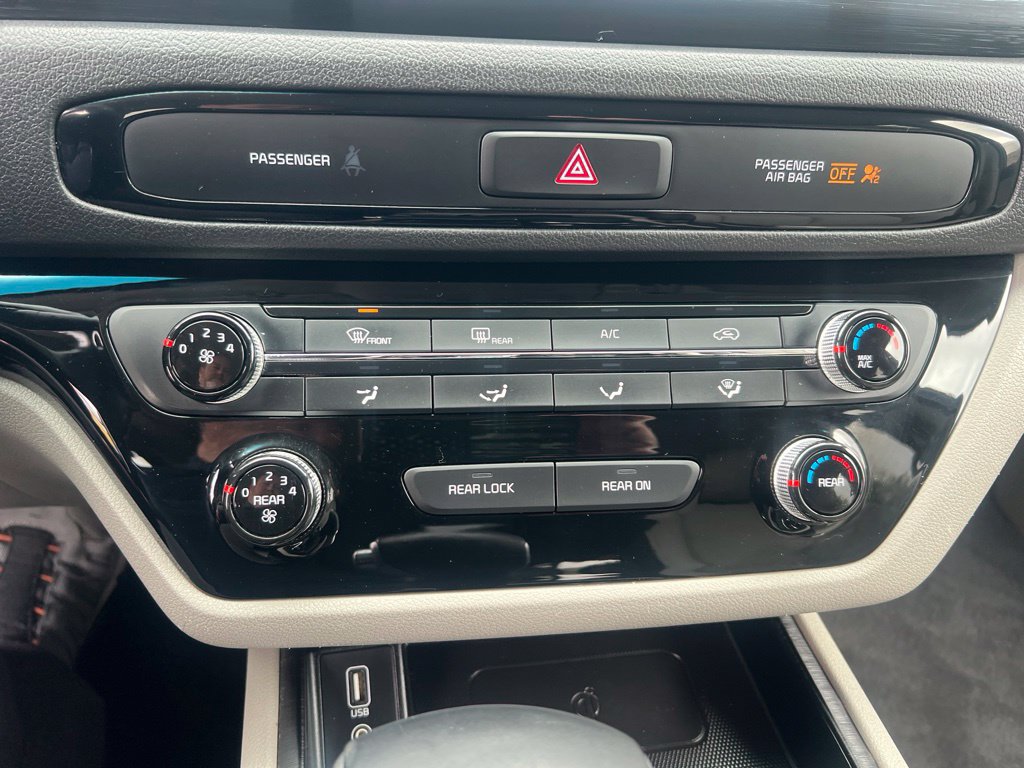Used 2019 Kia Sedona EX FWD image 49