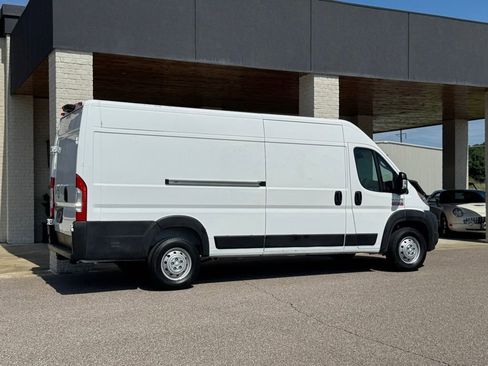 Used 2022 RAM ProMaster 3500 w/ Convenience Group FWD image 16