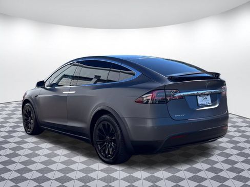 Used 2020 Tesla Model X Long Range AWD/4WD image 5