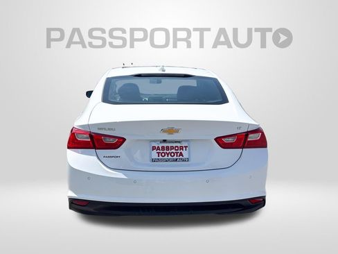 Used 2024 Chevrolet Malibu LT FWD image 7