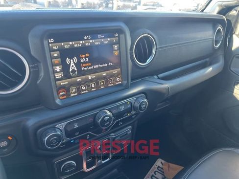 Used 2022 Jeep Wrangler Unlimited Sahara 4xe image 38