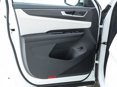 New 2026 Volkswagen Atlas Cross Sport SEL Premium R-Line image 17