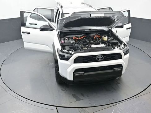 Certified 2025 Toyota 4Runner TRD Off-Road AWD/4WD image 50