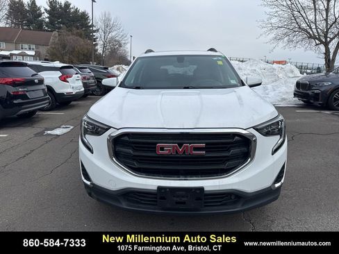 Used 2019 GMC Terrain SLE image 2