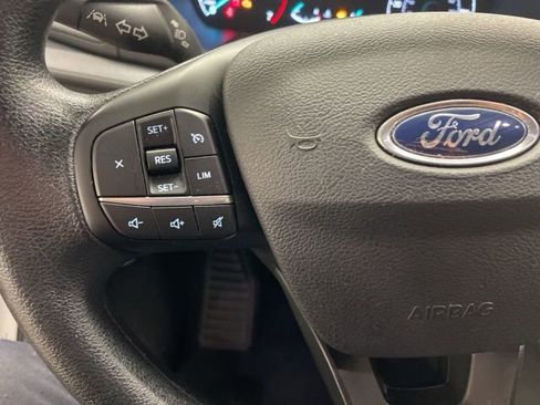 Used 2023 Ford Transit 350 XLT image 19