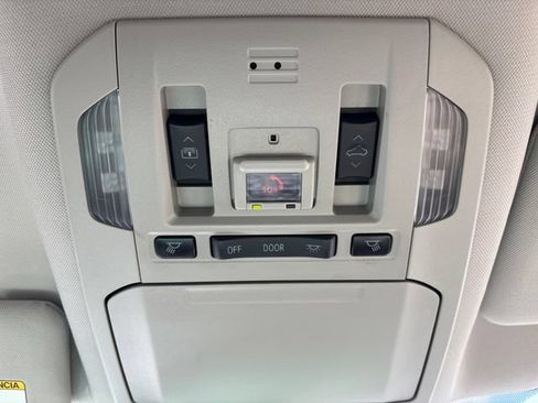 Used 2022 Toyota Highlander Platinum AWD/4WD image 14