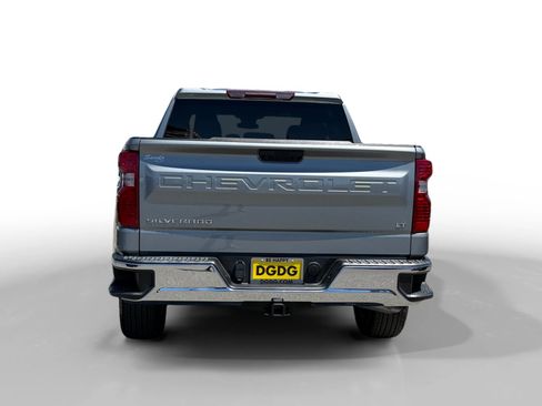 Used 2024 Chevrolet Silverado 1500 LT AWD/4WD image 4