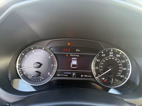 Used 2023 INFINITI QX55 Luxe w/ Cargo Package image 13