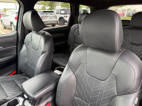 Used 2024 Kia Telluride EX X-Line AWD/4WD image 15