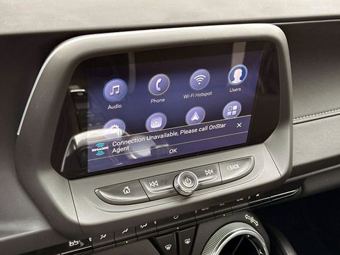 Used 2023 Chevrolet Camaro LT w/ Technology Package image 23