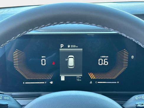 New 2026 Kia Carnival EX image 27