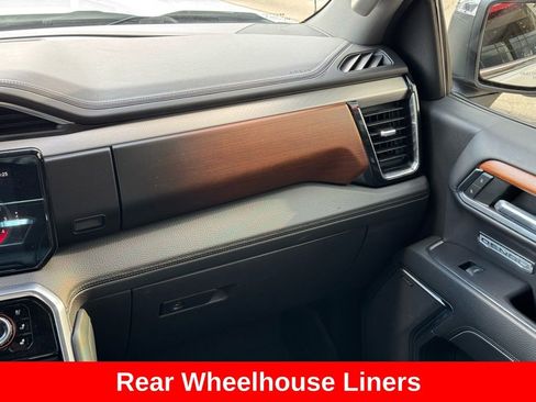 Used 2022 GMC Sierra 1500 Denali image 42