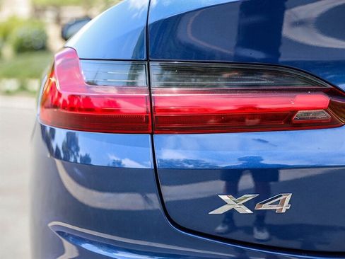 Used 2019 BMW X4 xDrive30i w/ M Sport Package 2 AWD/4WD image 8
